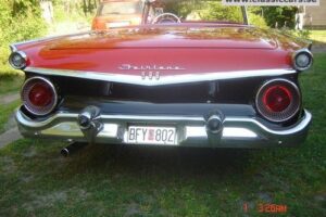 Ford Skyliner –59