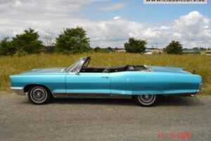 Pontiac Bonneville cab –66