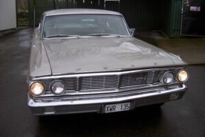 Ford Galaxie –64