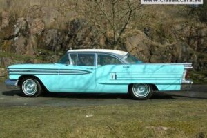 Oldsmobile Ninety  eight –58