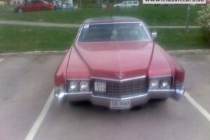 Cadillac Deville edition –69