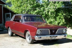 Plymouth Valiant signet –66