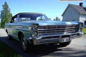 Ford Galaxie –67