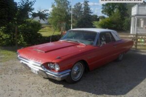 Ford Thunderbird –64