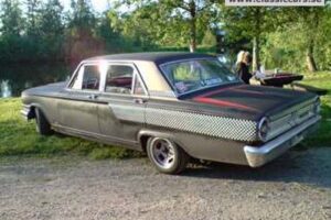 Ford Fairlane –64