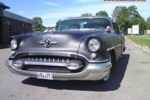 Oldsmobile Super88 –55