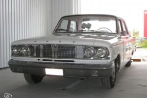 Ford Fairlane 500 –63