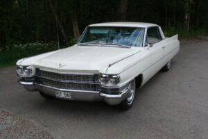 Cadillac Coupe de ville –63