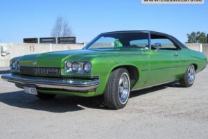Buick Le sabre custom –73