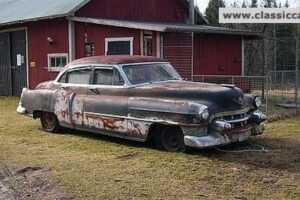 Cadillac Sedan –53