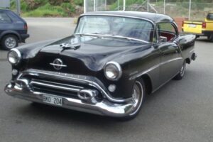 Oldsmobile 98 coupe –54