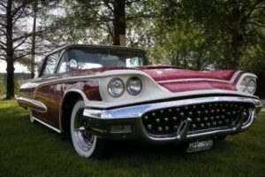 Ford Thunderbird –60