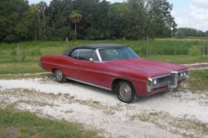 Pontiac Bonneville –68