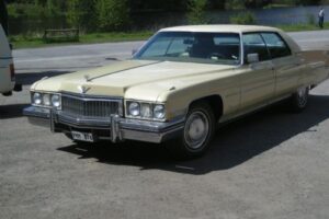 Cadillac De ville –73