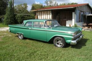 Ford Fairlane –59