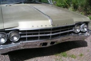 Oldsmobile 98 –65