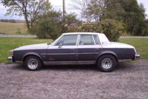 Oldsmobile Cutlassbrougham –82