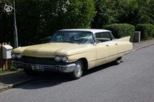 Cadillac Sedan deville –60