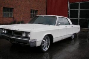 Chrysler Newport –67