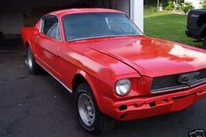Ford Mustang fastb. –66