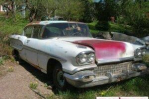 Pontiac Chieftain –58