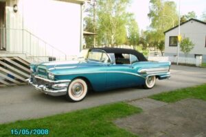 Buick Century cab –58