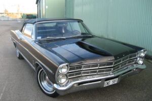 Ford Galaxie cab –67