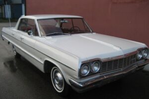 Chevrolet Impala 4 dr ht –64