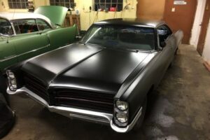 Pontiac Bonneville –66