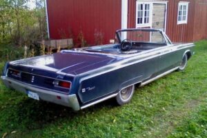 Chrysler Newport cab –68