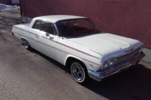Chevrolet Impala coupe –62