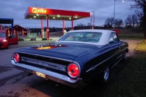 Ford Galaxie 500xl  –64