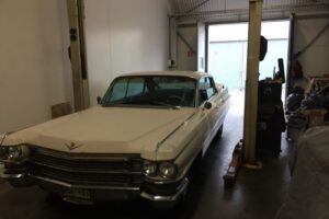 Cadillac 4dr ht –63