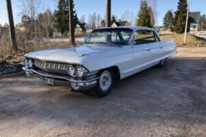 Cadillac 4 dörrars ht –61