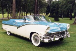 Ford Sunliner –56
