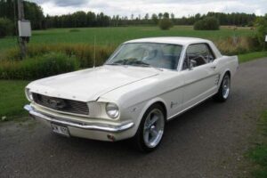 Ford Mustang –66