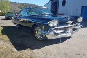 Cadillac De ville  –58