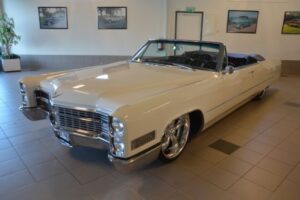 Cadillac De ville cab –66