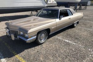 Cadillac De ville –72
