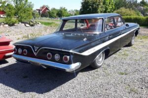 Chevrolet Impala  –61