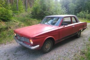 Chrysler Valiant –64