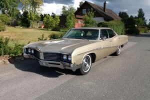 Buick Lesabre 400 –67