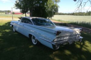 Oldsmobile 98 coupe –59
