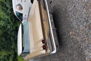 Pontiac Cattalina –60