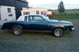 Oldsmobile Cutlas supreme –79