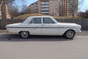 Ford Fairlane –64