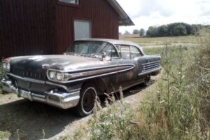 Oldsmobile 4d ht 88 –58