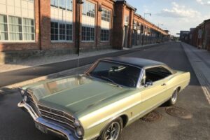 Ford Galaxie –67