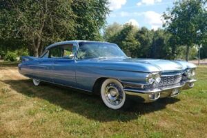 Cadillac Fleetwood  –60