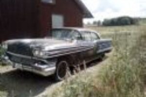 Oldsmobile Suoer 88 4d ht –58